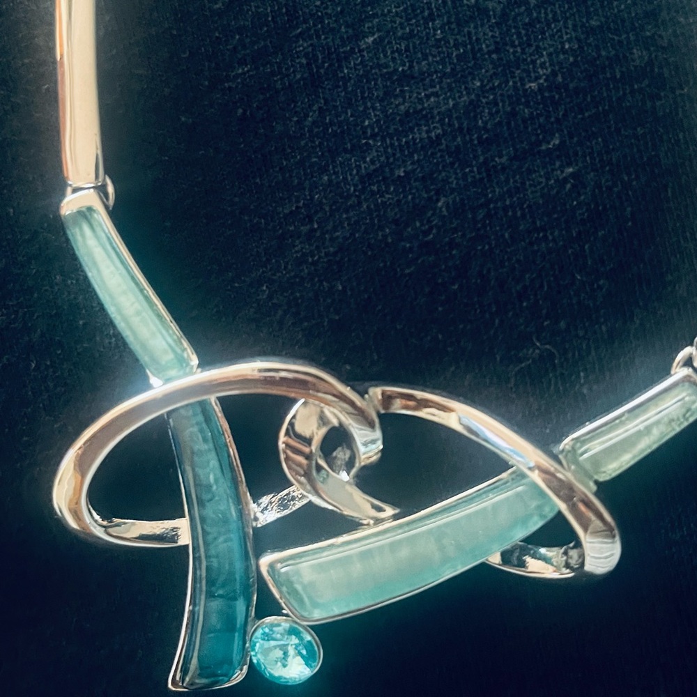 Never Worn-Stainless steel polish necklace from France